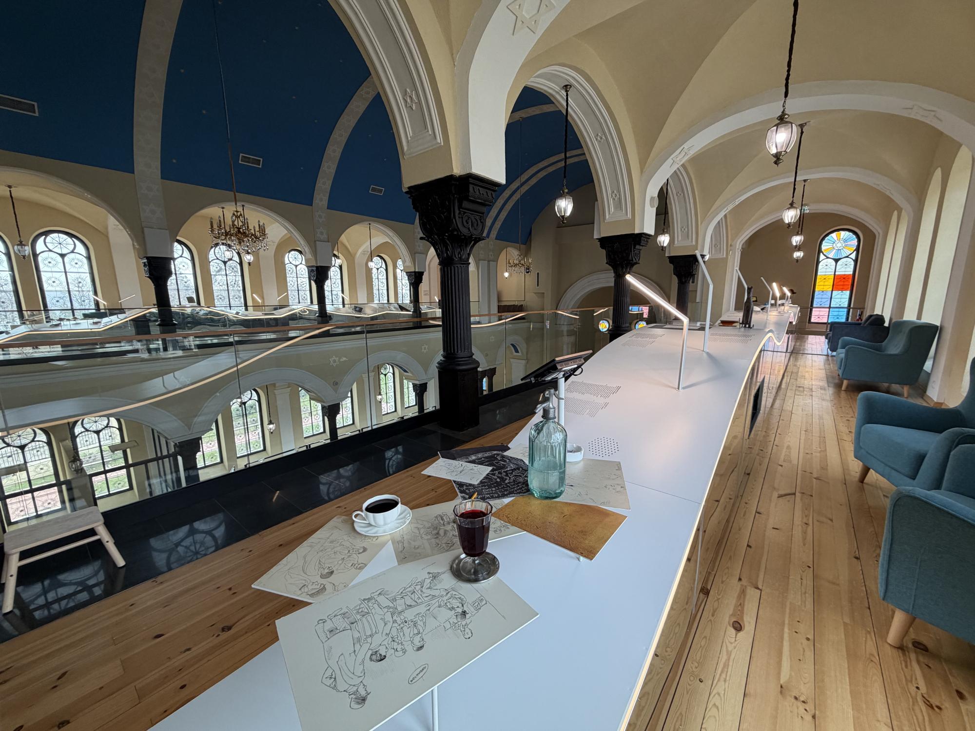 „Истории за човечност“